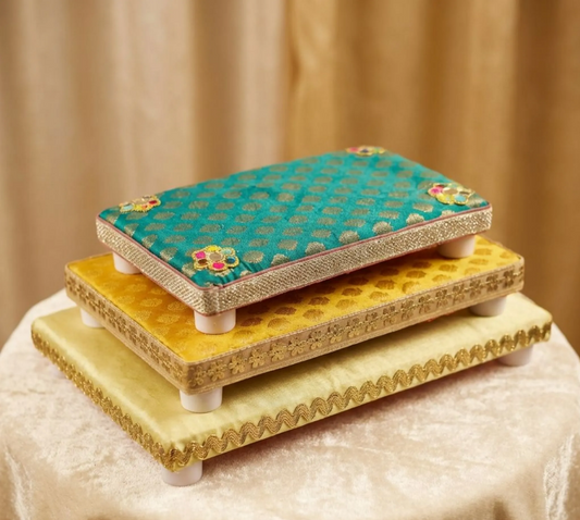 Laddu Gopal Puja Paat (Chowki) Set – Green & Yellow Brocade